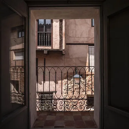 Casa Amarilla Dornaque *