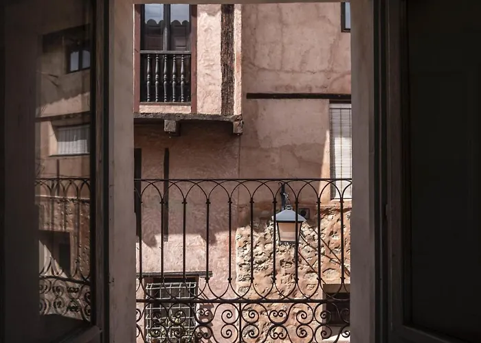 Casa Amarilla Dornaque *